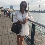 Bettina Sucht Golfpartner in Mülheim an der Ruhr